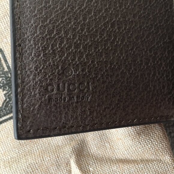 GUCCI GG Supreme Ophida Wallet - Picture 5 of 8